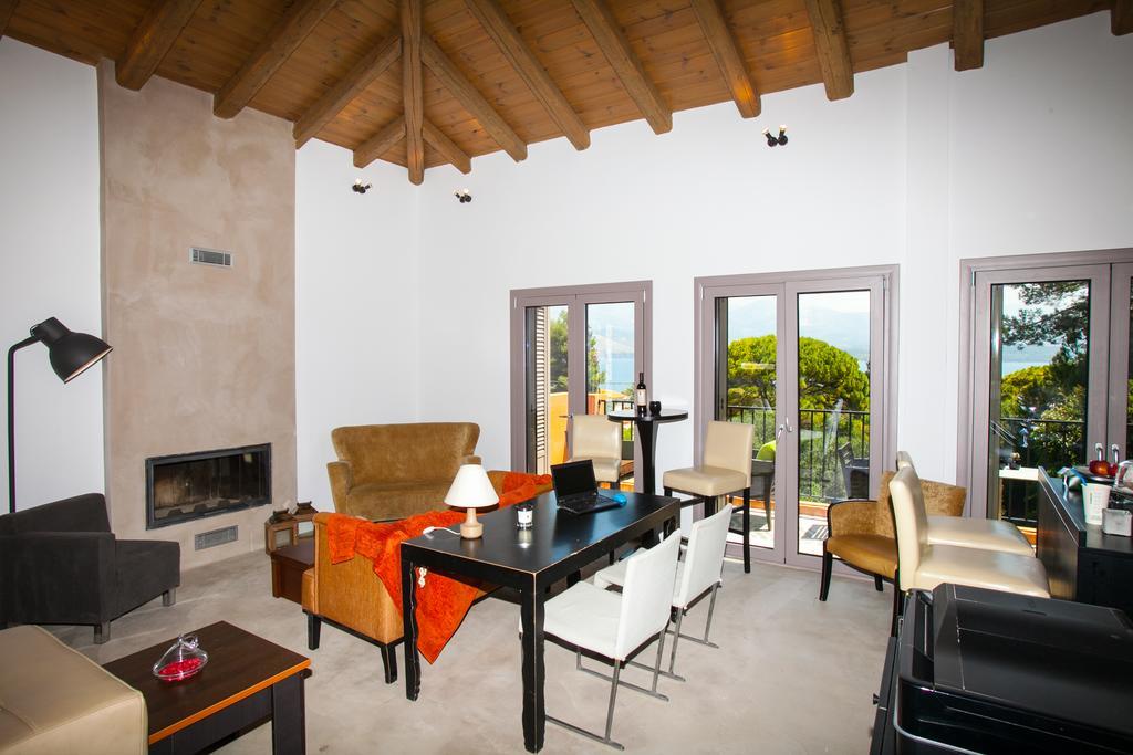 Lepeda's Pearl Villa Lixouri Bagian luar foto