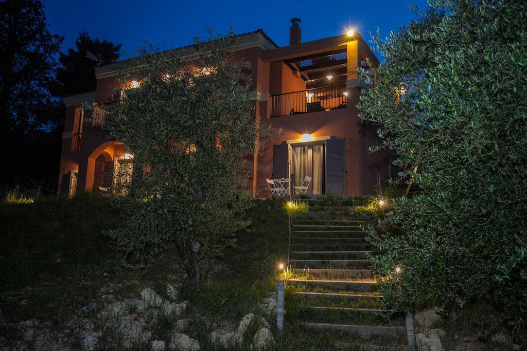 Lepeda's Pearl Villa Lixouri Bagian luar foto